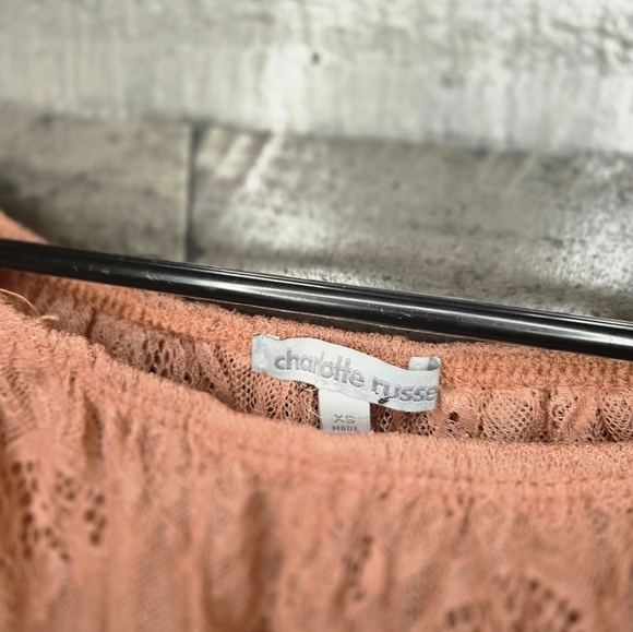 lace off the shoulder boho top - Picture 2 of 4